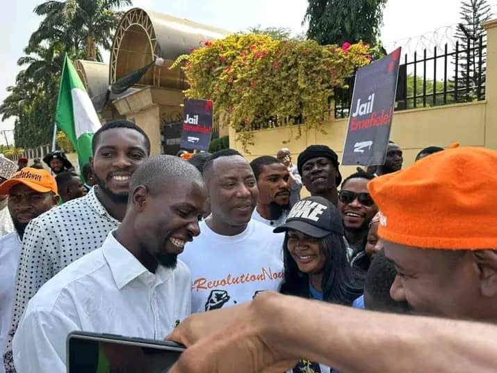 The Take It Back Movement (TIB), Kaduna State Chapter, strongly condemns the illegal detention of Activist Omoyele Sowore by the Nigerian Police Force on 6/08/2025.