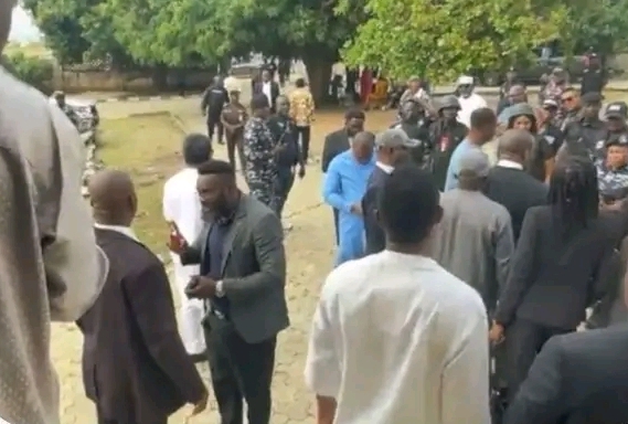 POLICE ASSAULT ON OMOYELE SOWORE AT KUJE MAGISTRATE COURT: AN ATTACK ON THE JUDICIARY, THE RULE OF LAW, AND THE RIGHT TO DISSENT